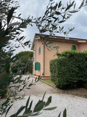 Biancolilla House